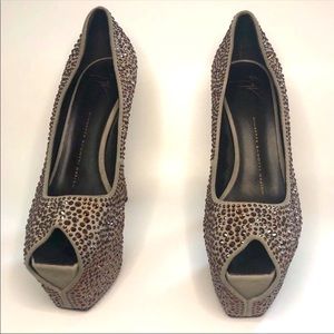 Giuseppe Zanotti Vero Cucio